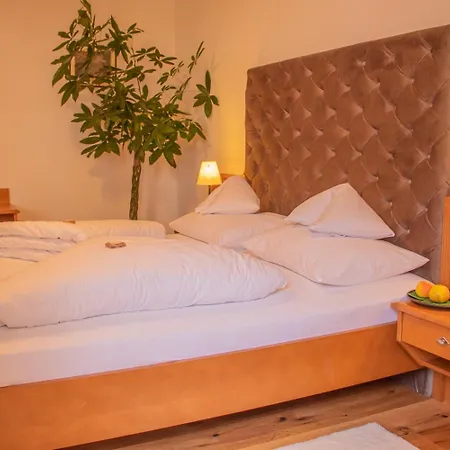 Hotel Zimmerbrau 4*
