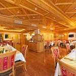 Hotel Zimmerbraeu